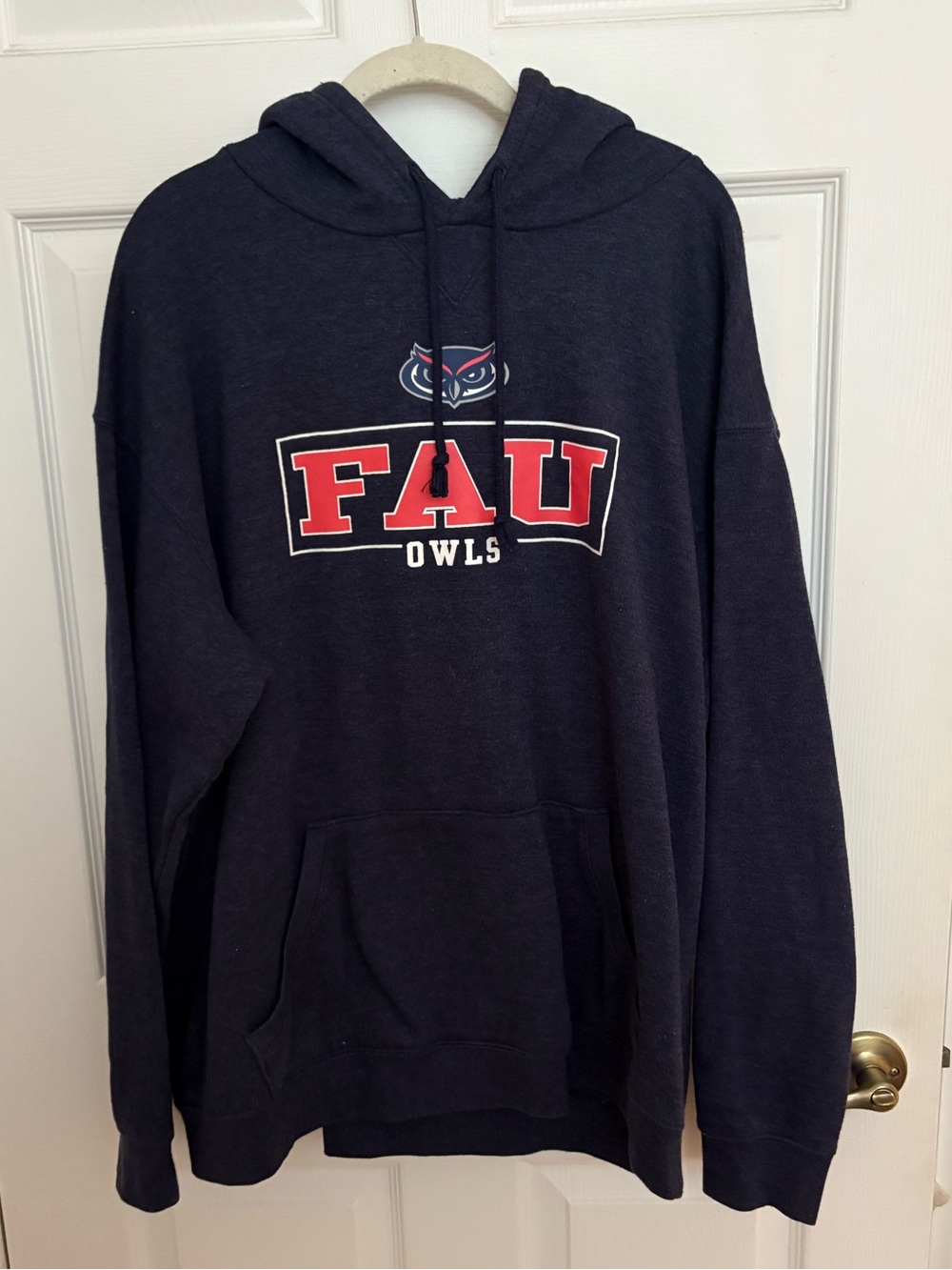 Rivalry Threads Navy FAU Owls Hooded Sweatshirt with Red Logo